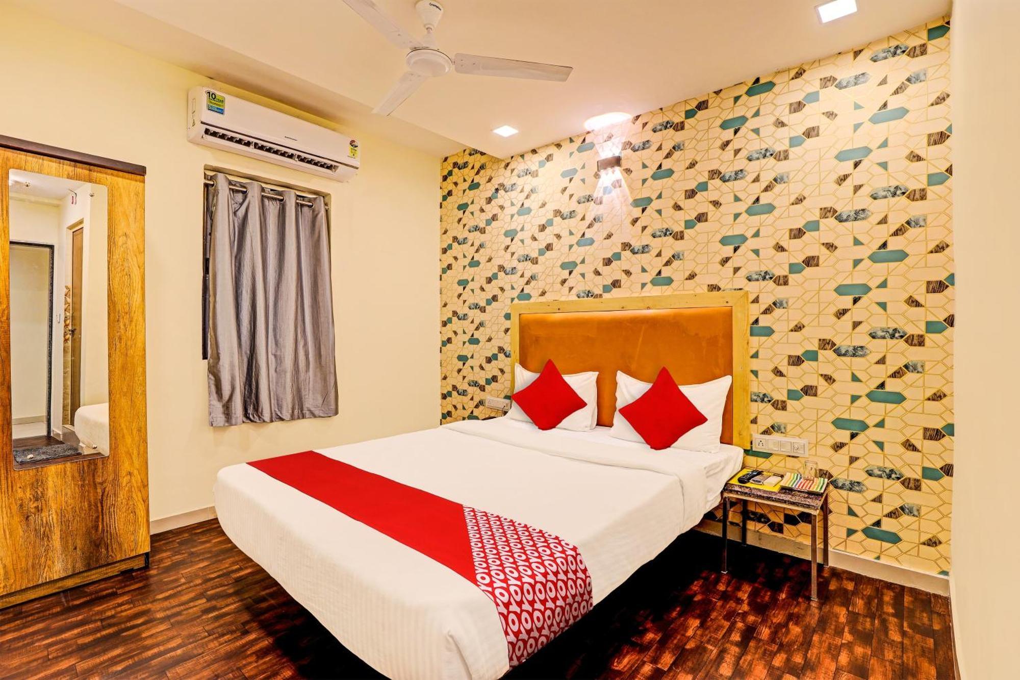 Hotel O Alexa Ahmedabad Exterior photo
